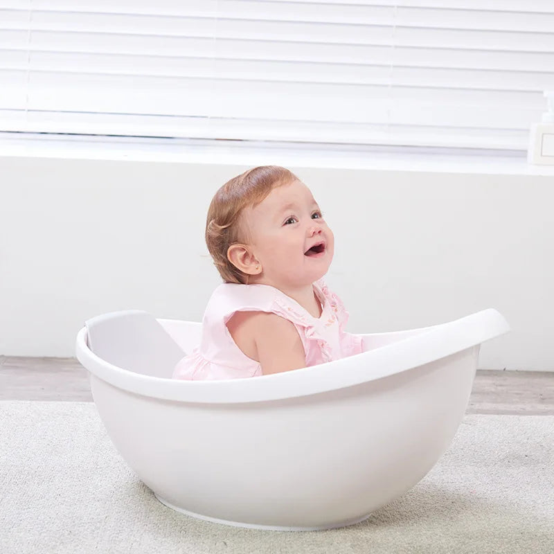 Egg-shaped Baby Bubble newborn bath tub with soft, safe interior for gentle bathing of infants in a comfortable, secure environment.