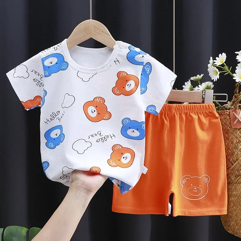 Baby Bubble cartoon print contrast T-shirt and shorts set featuring colorful character designs on soft fabric.