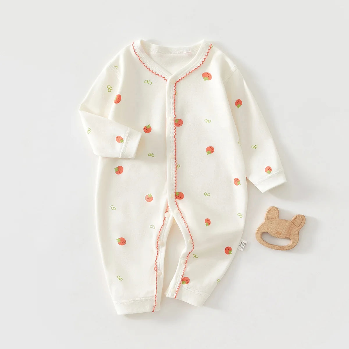 Baby Bubble pure cotton hooded jumpsuit for newborns, soft and comfortable with a cozy hood and relaxed fit.