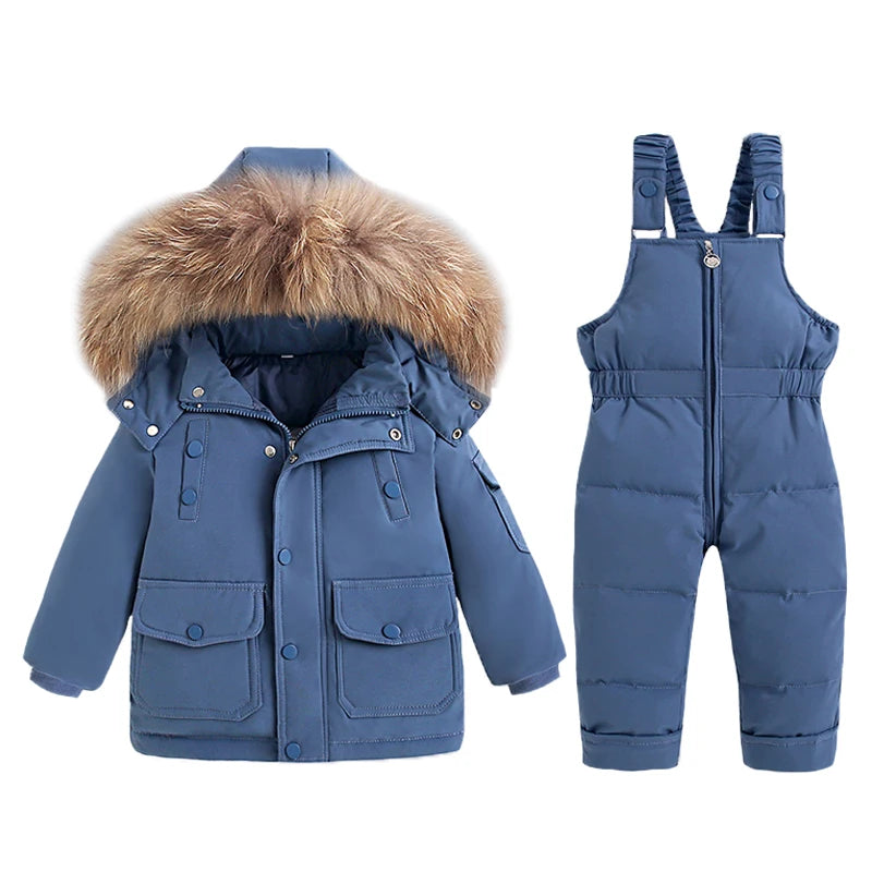 Baby Bubble kids winter snowsuit designed for -30°C warmth, featuring insulated, waterproof outer layer and cozy interior for cold weather.